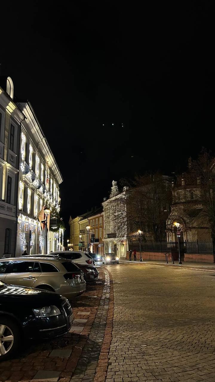 Vilnius Town Square Apartments Self Check-In 24H By H&H VNO Exterior foto
