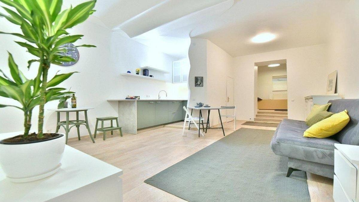 Vilnius Town Square Apartments Self Check-In 24H By H&H VNO Exterior foto